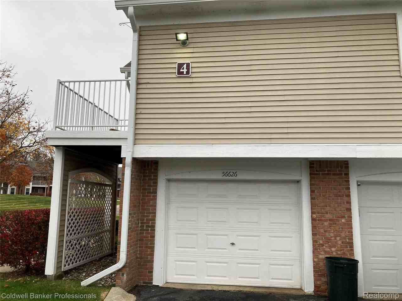 56626 Chesapeake Trail - Photo 2 of 26