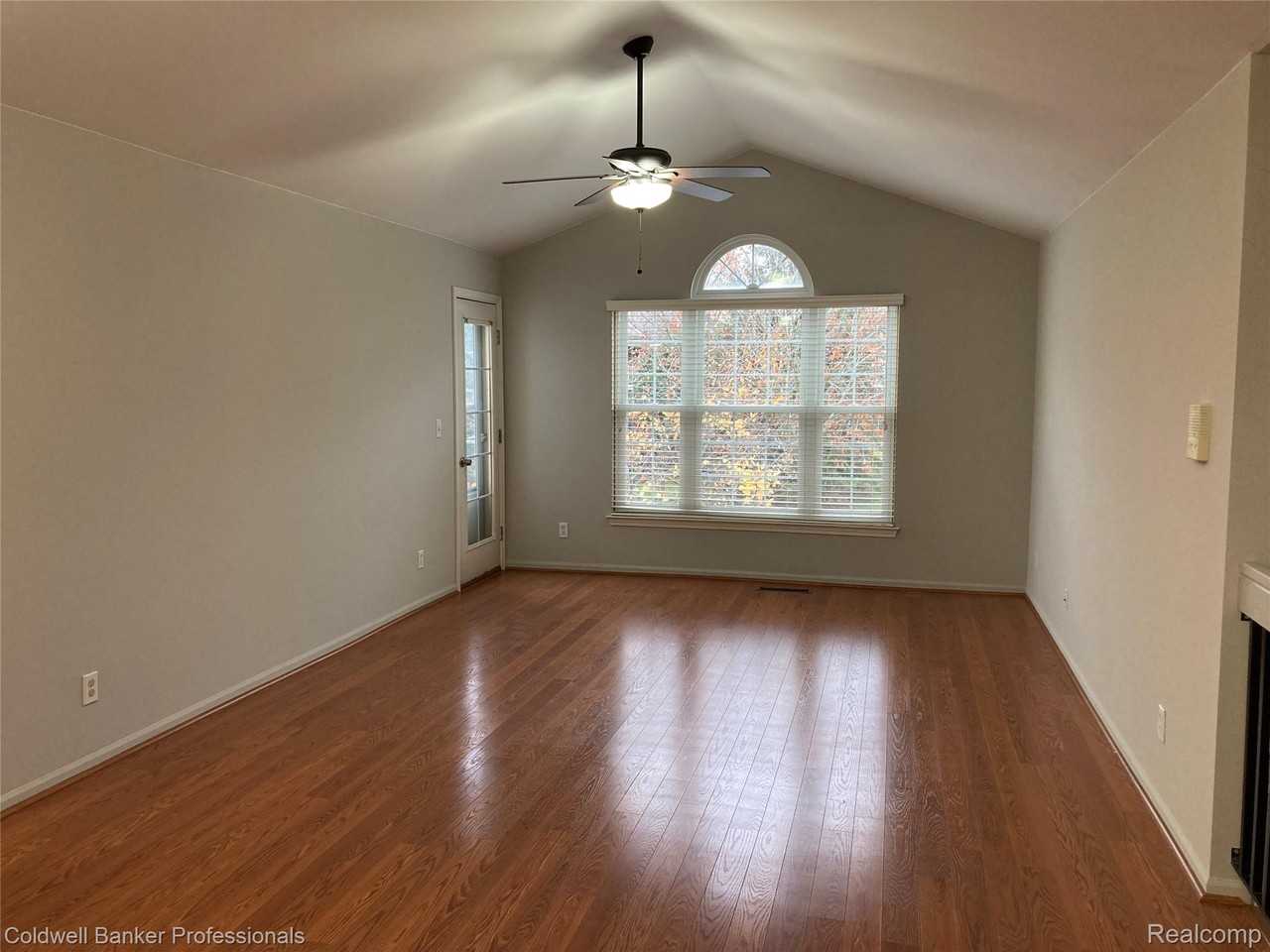 56626 Chesapeake Trail - Photo 7 of 26