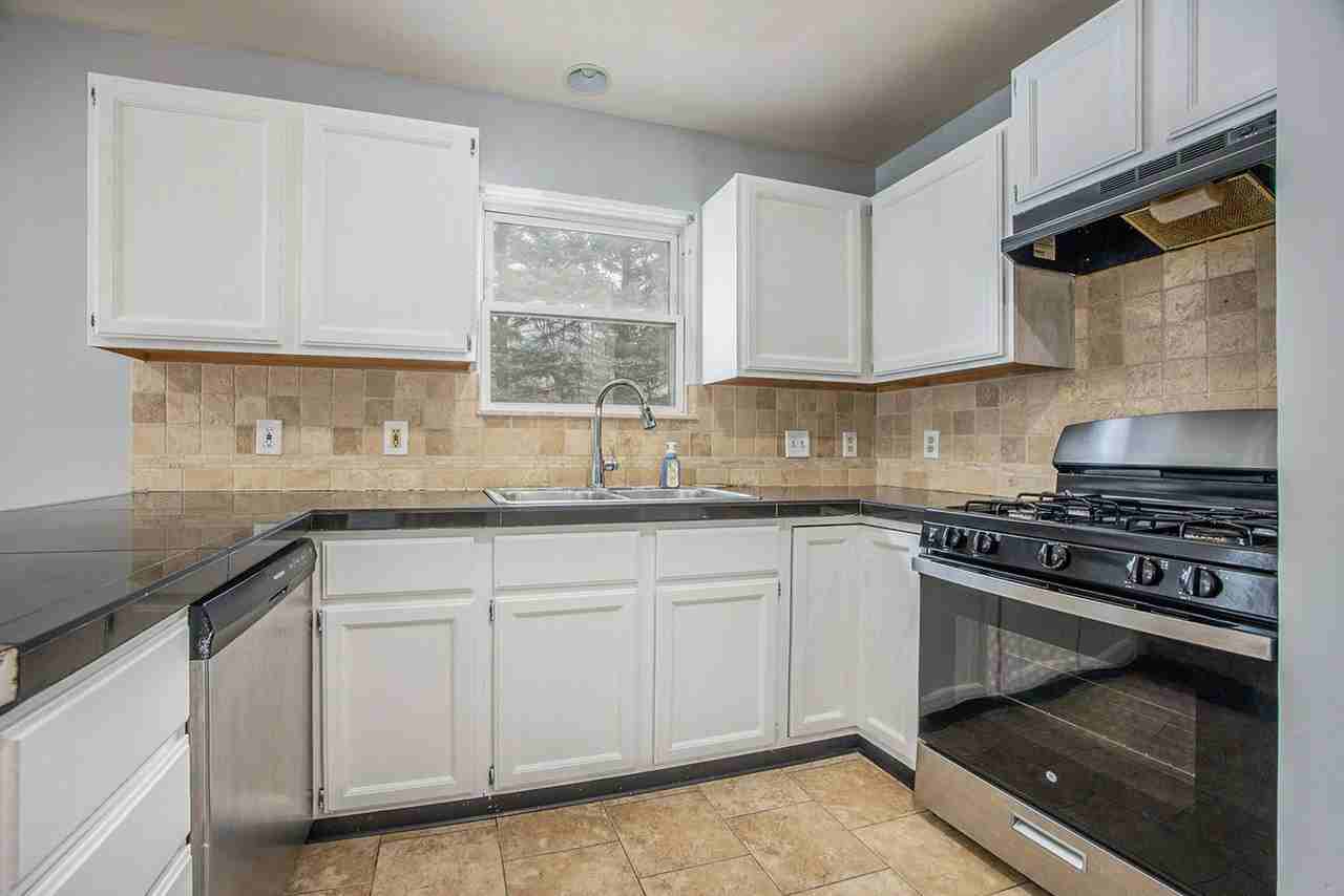 902 Cedar Run Court Northwest