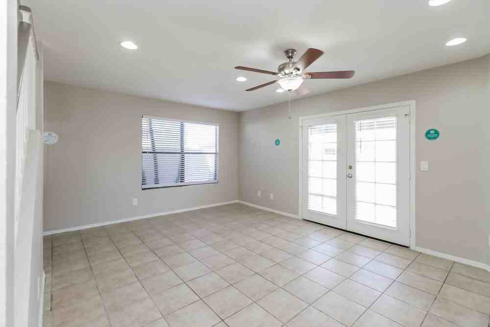 4729 West Havasupai Drive - Photo 4 of 17