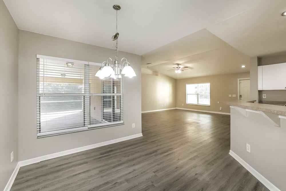 4606 Ruth Avenue North - Photo 7 of 16