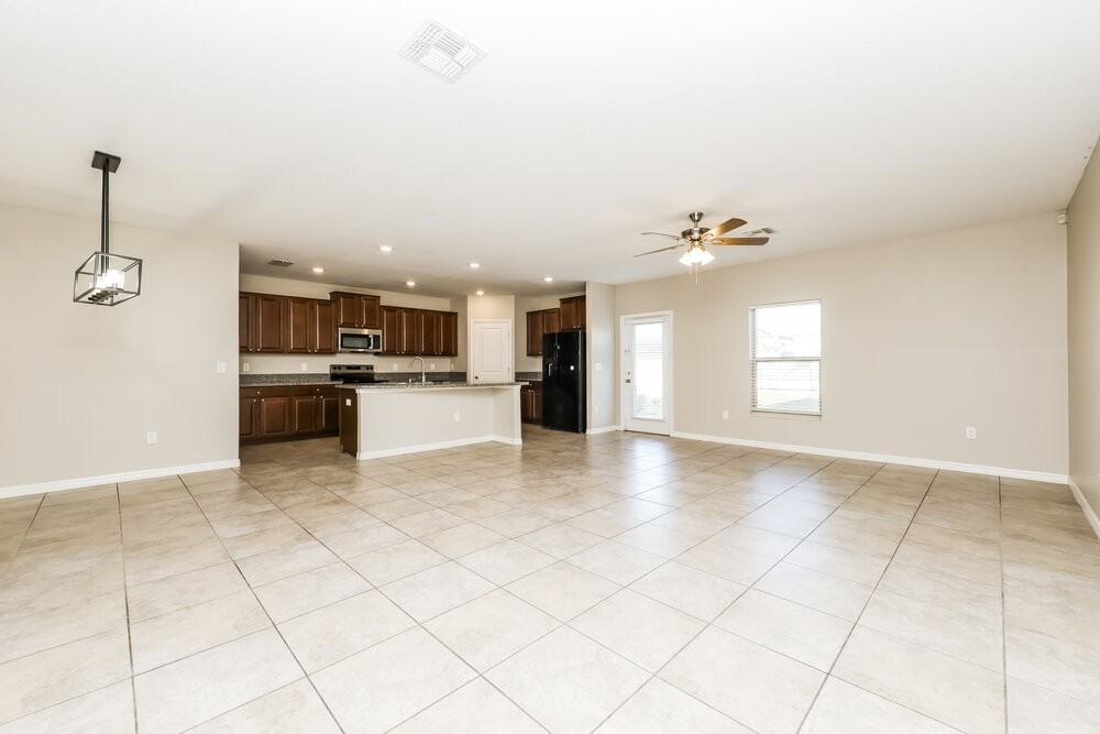 7310 Tiger Trail Ct - Photo 4 of 17