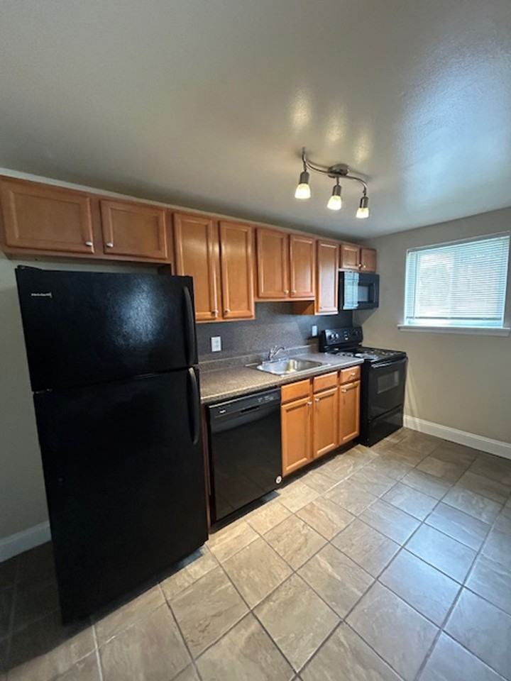 Presidential square apartments - Photo 3 of 50