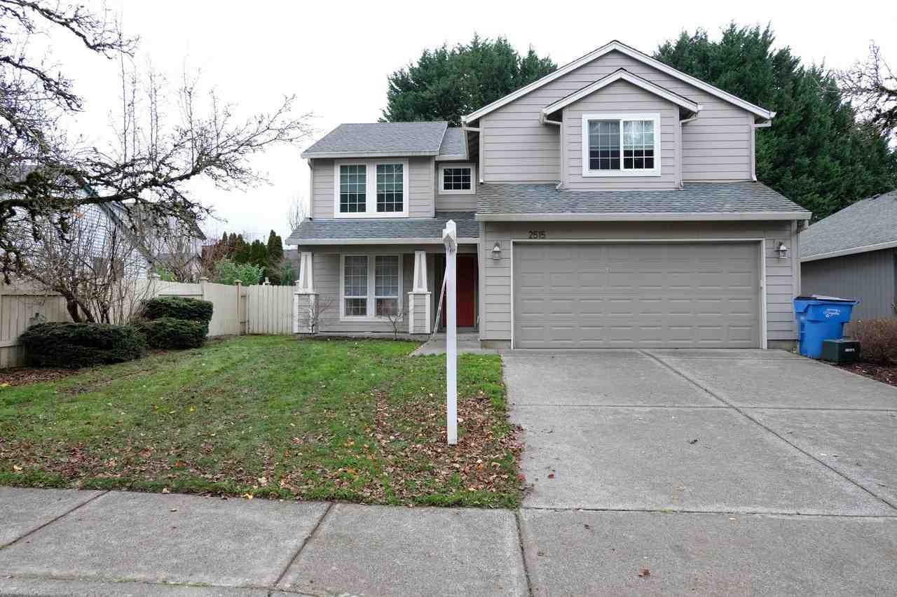 2515 Se 173rd Pl - Photo 2 of 41