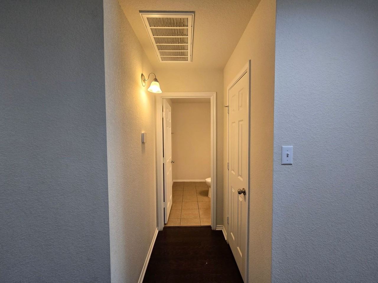 208 W Vega Ln - Photo 5 of 31