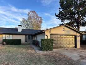 Trafalgar Square Duplexes - Photo 1 of 1
