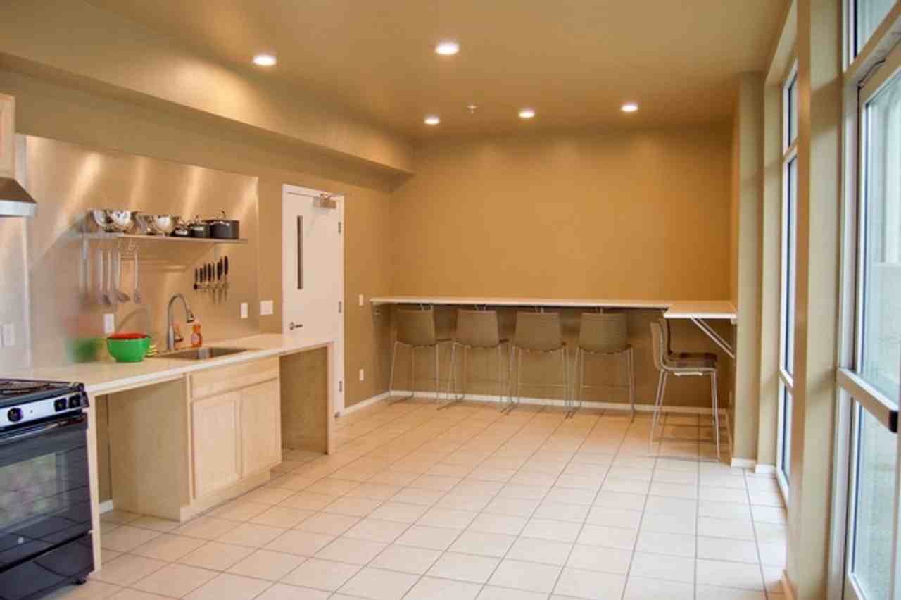 Riano by aPodment Suites — Where Ballard Vibe Meets Smart Micro - Photo 4 of 30