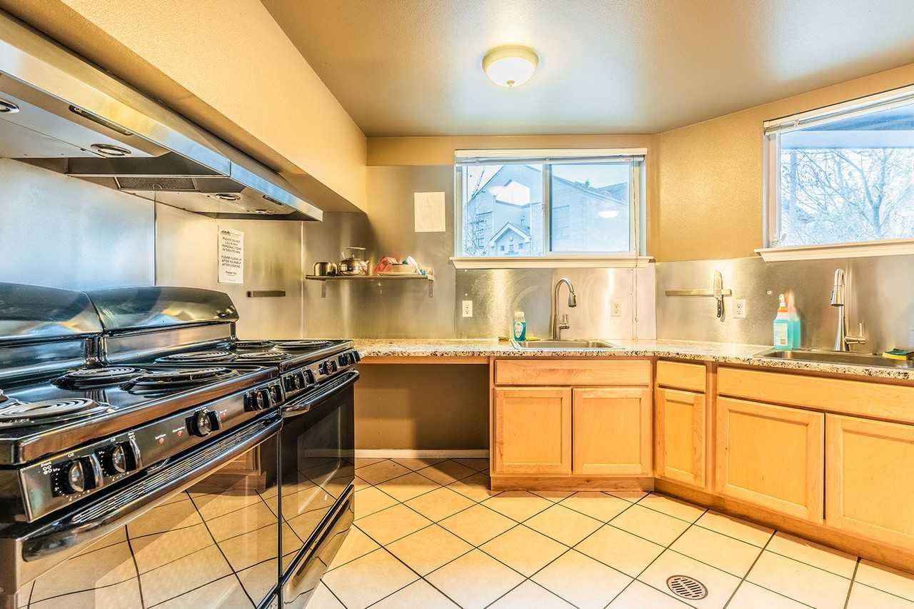 Modena Apodment Homes - Photo 3 of 33