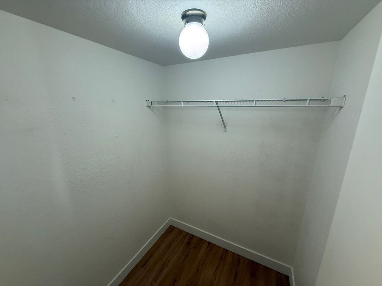 24401 Valle Del Oro #204 - Photo 7 of 17