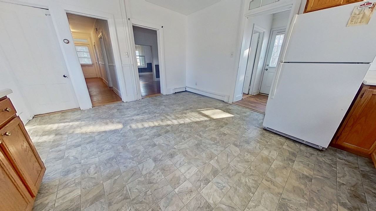 138 Davis Road - Photo 6 of 15