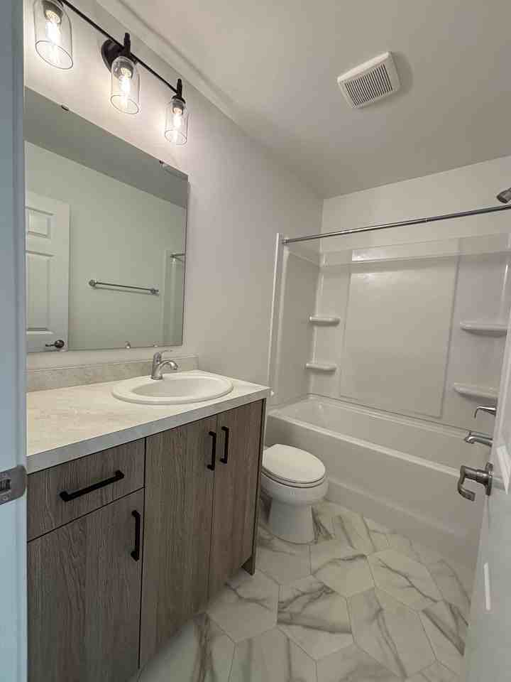 6824 27th St S - Photo 6 of 13