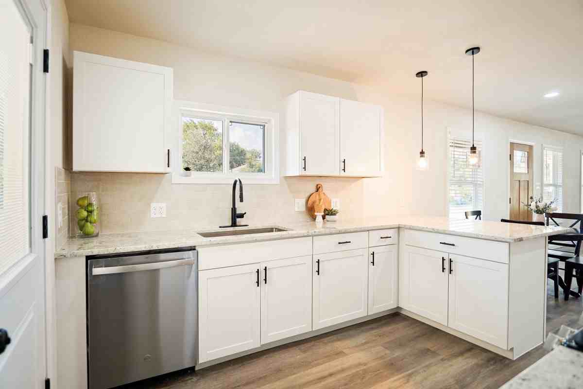 462 Springwood Lane - Photo 6 of 20