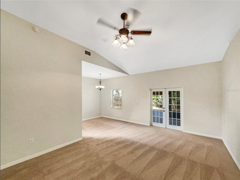 920 Forest Drive - Photo 5 of 20