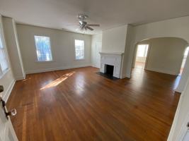 featured image of 29 E 34th St