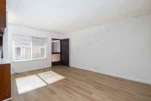 featured image of 4030 Louisiana St