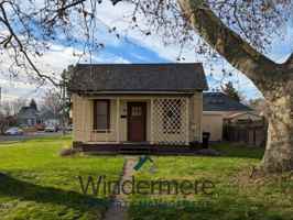 featured image of 948 S 3rd Ave