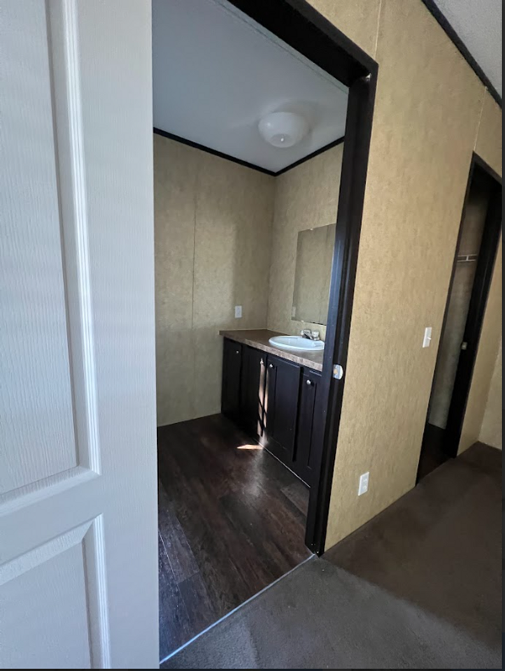 Virginia Avenue MH Park - Photo 3 of 17