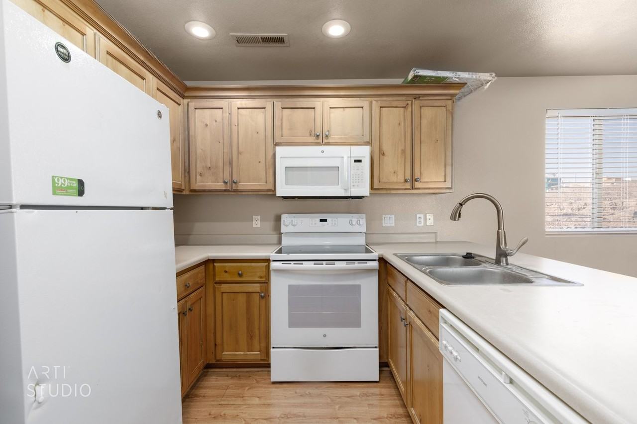 42 North 500 West #704 - Photo 7 of 16