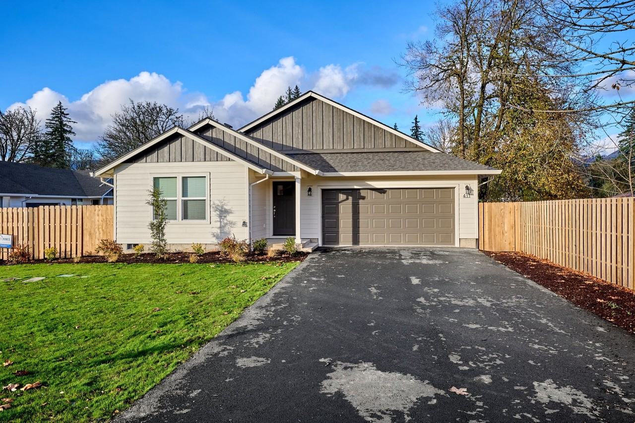 3Bedroom/2 Bathrooms new built in Mill City - Photo 6 of 15