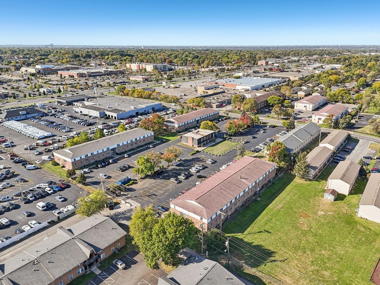 Village Court - Photo 7 of 29