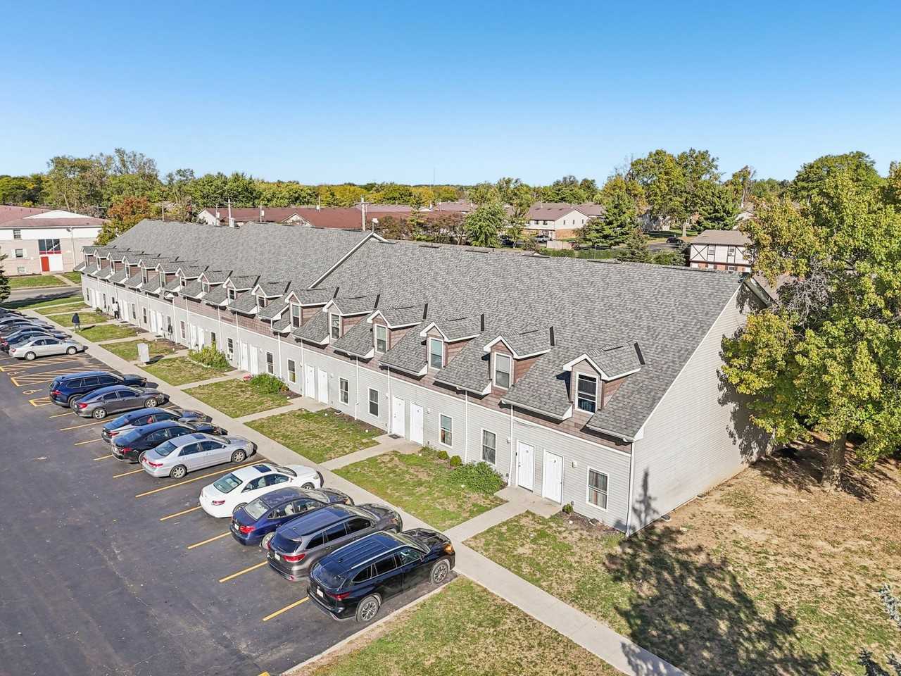 Village Court - Photo 6 of 29