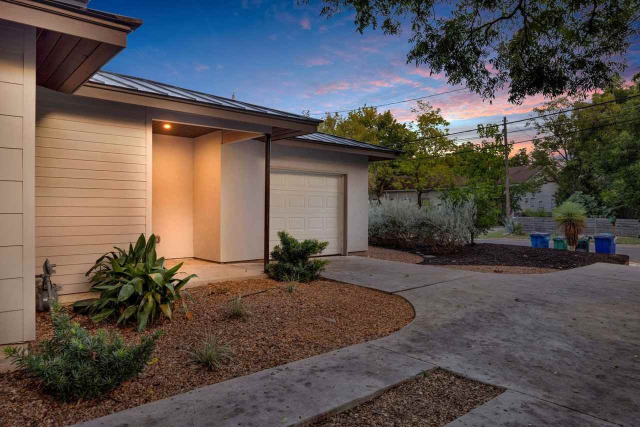 3610 Thompson Street #A - Photo 6 of 43