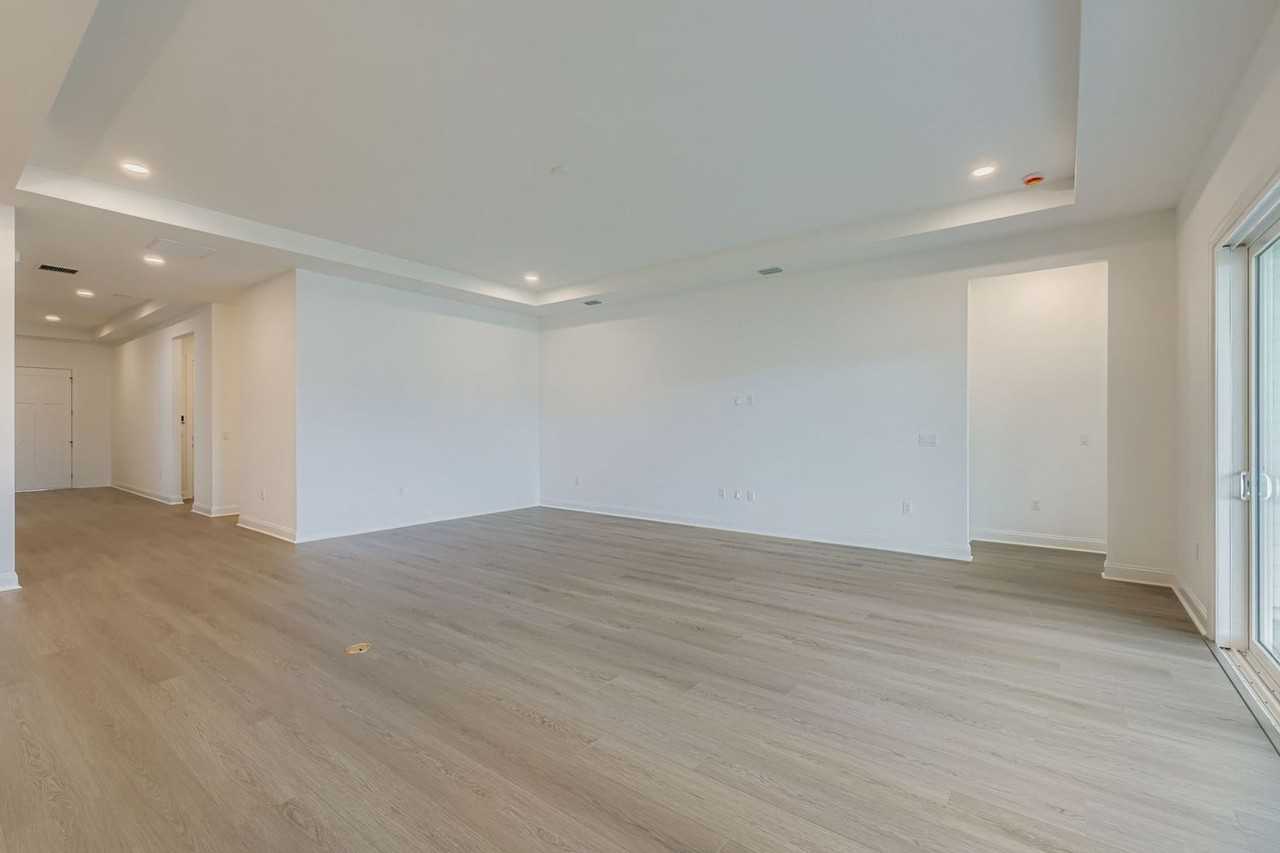 284 Pine Leaf Dr - Photo 7 of 29