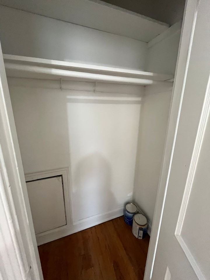 4034 7th St Ne - Photo 7 of 10