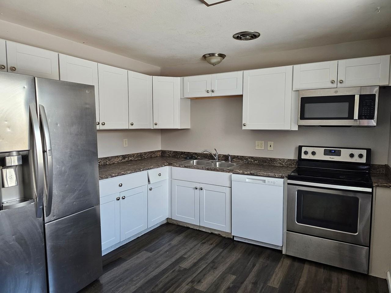 3028 South Jasper Way - Photo 5 of 17