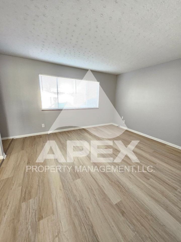 Springdale Apartments - Photo 3 of 32