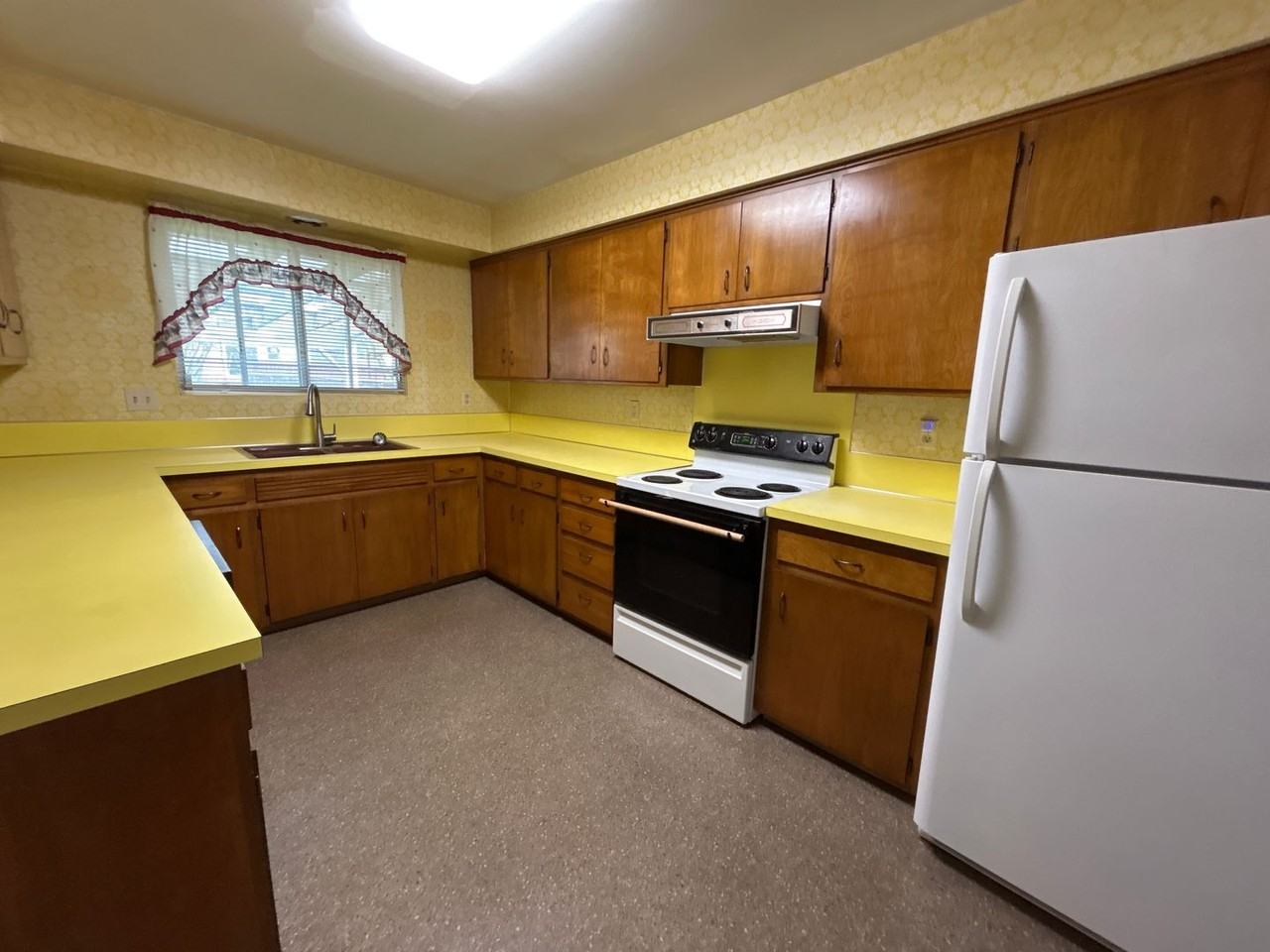 3348 Olympia Way - Photo 6 of 19