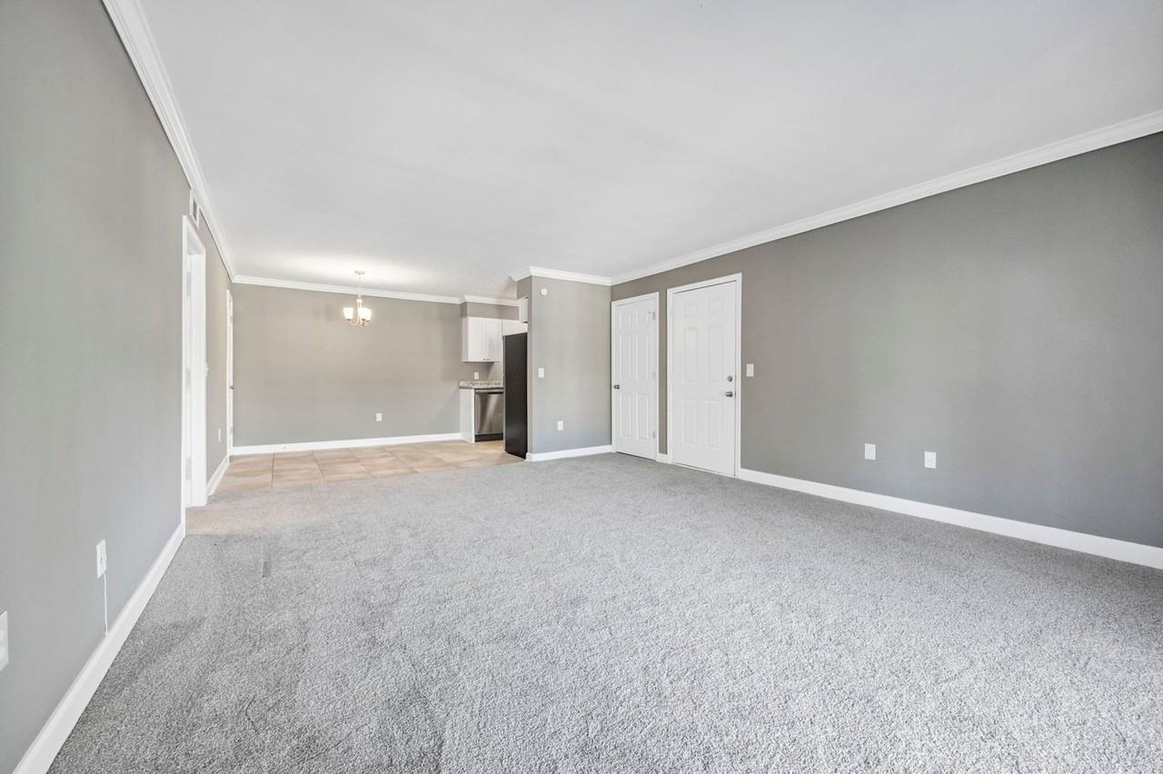 6530 Davidson Street - Photo 5 of 16