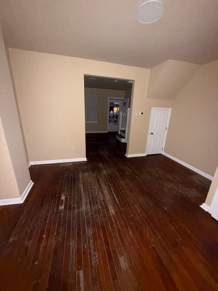 5814 Norfolk Street - Photo 5 of 12