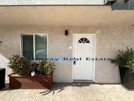 Broadway Apts - Photo 1 of 1