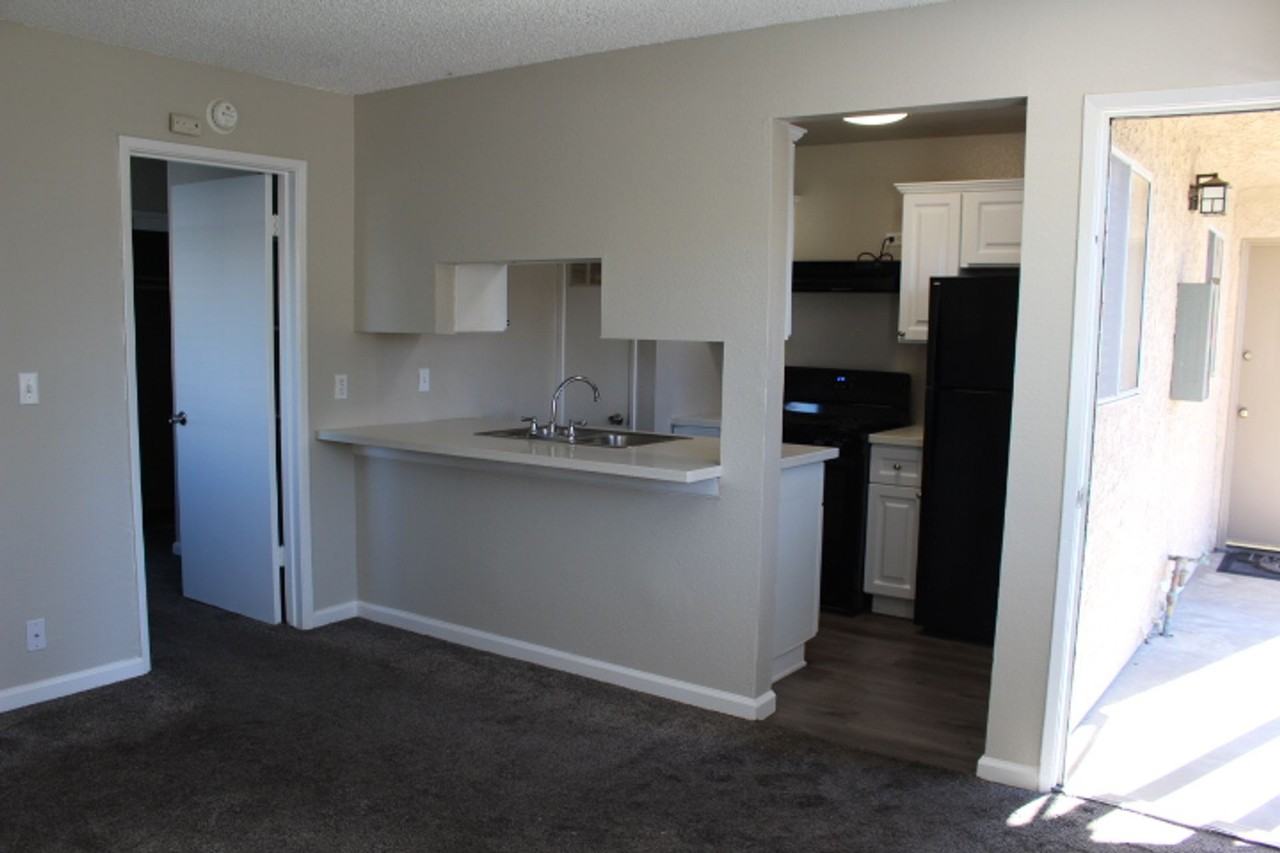 6301 Nightingale Street - Photo 5 of 22