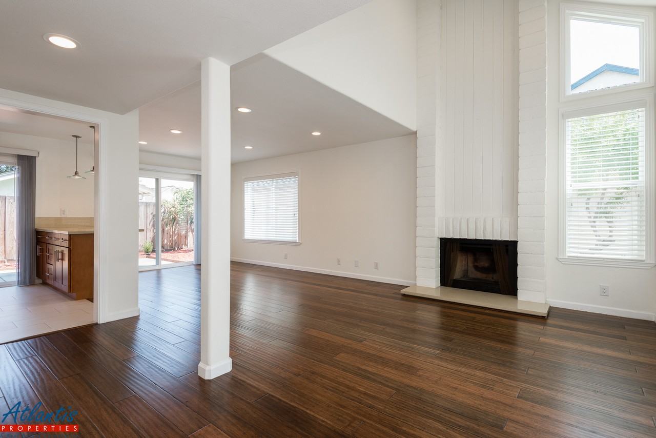 761 Lowell Court - Photo 5 of 16