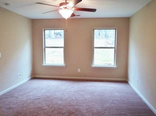 20475 Castle Ridge Rd - Photo 5 of 15