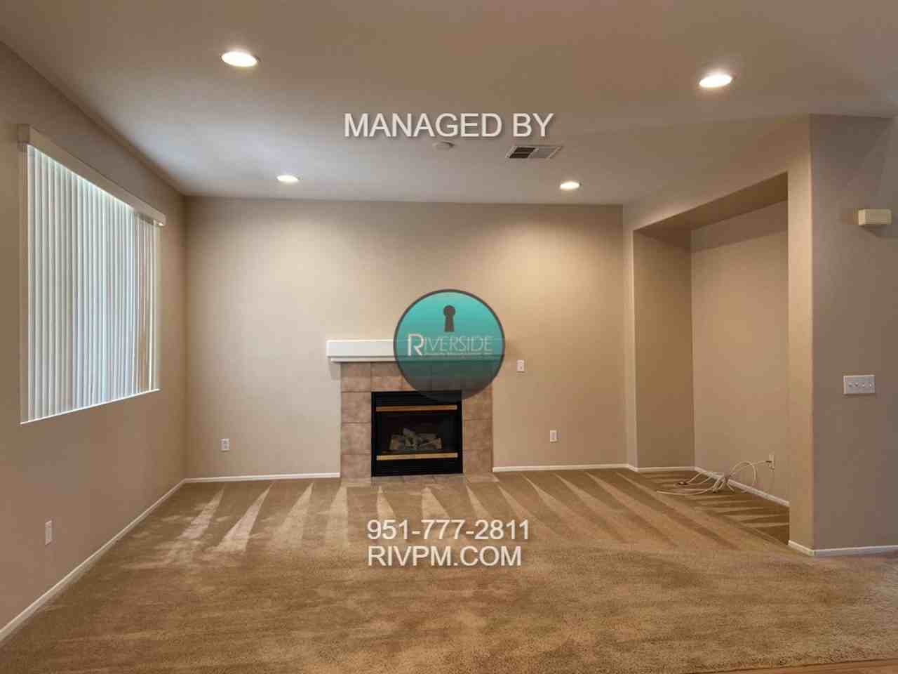 19555 Allenhurst Street - Photo 5 of 37