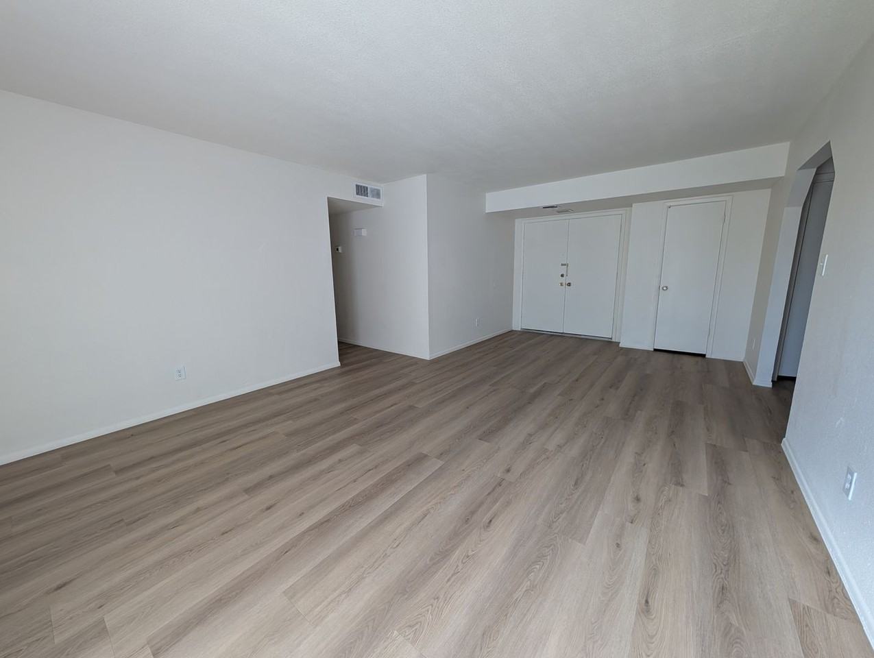 1709 West Posada Avenue - Photo 7 of 14