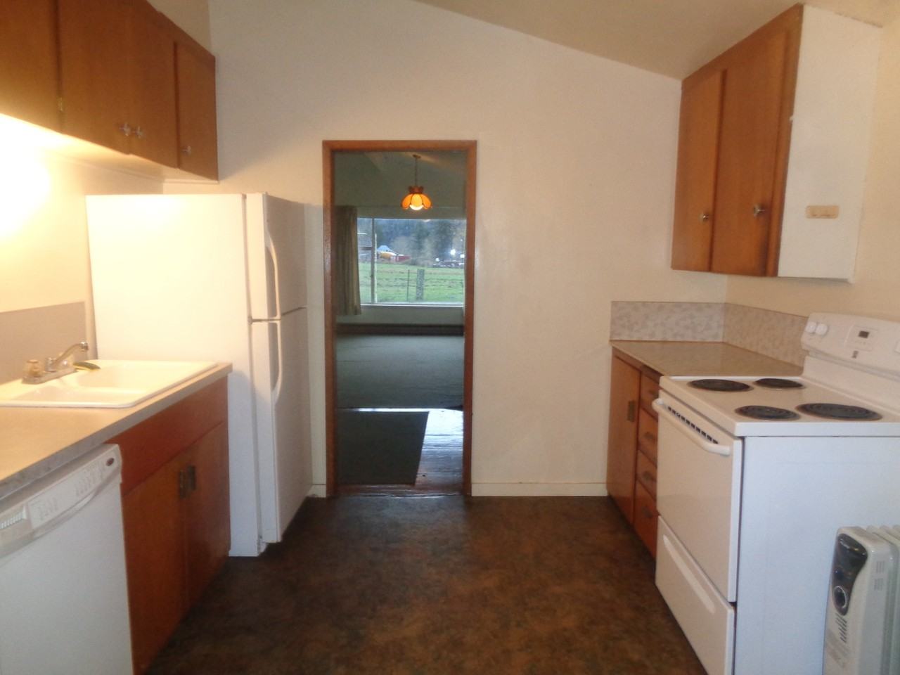 224 Priest Road - Photo 7 of 16