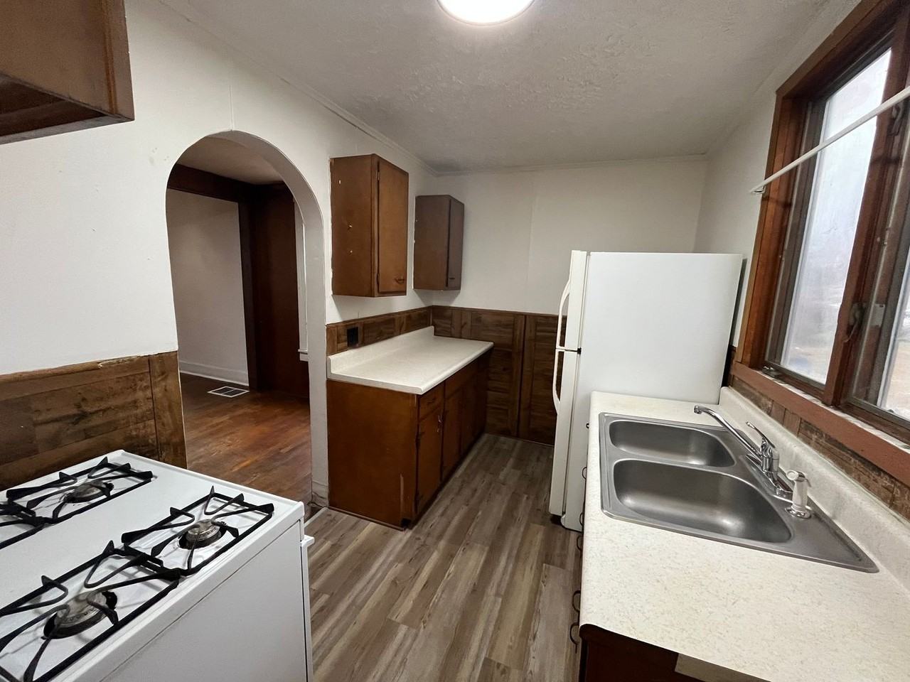 2014 Park Road - Photo 4 of 7