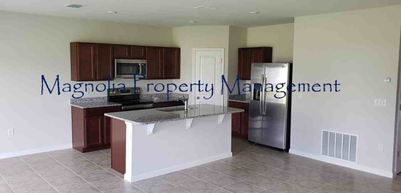 1067 Kobuk Street - Photo 6 of 16