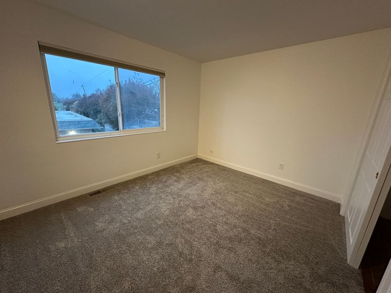 906 Military West - Photo 7 of 13