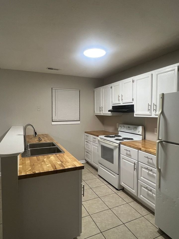 2823 Wheeler Street - Photo 2 of 10