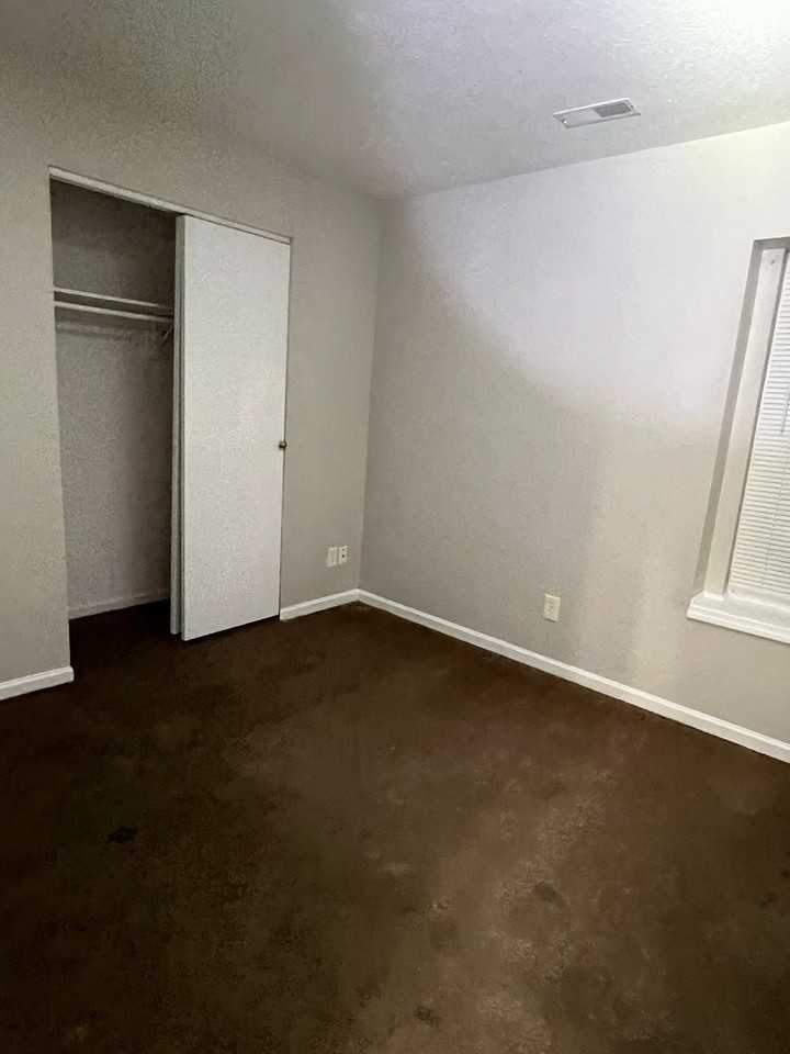 2823 Wheeler Street - Photo 5 of 10