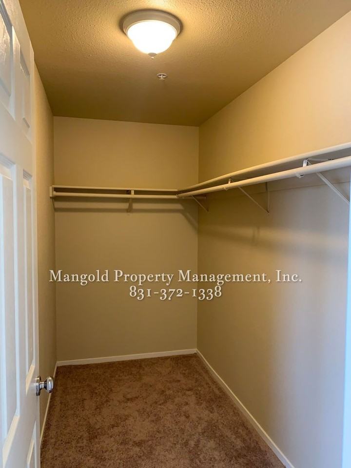 1372 Nogal Drive - Photo 7 of 12