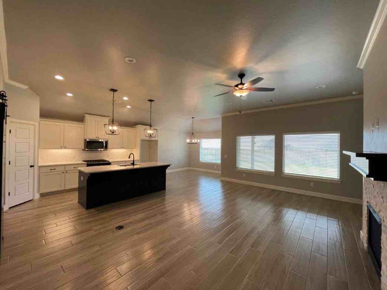 18417 Autumn Grove Dr - Photo 6 of 34