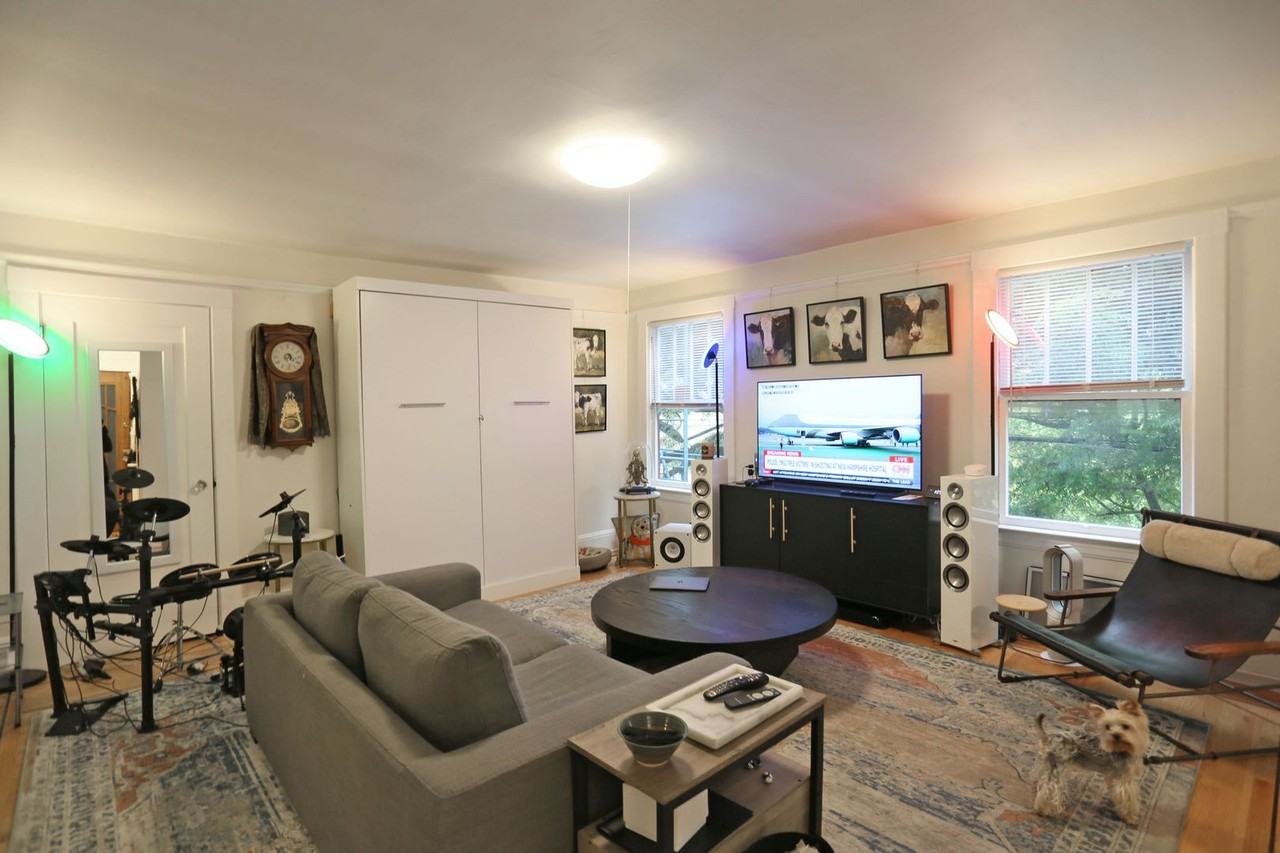 741 Douglass Street - Photo 2 of 15