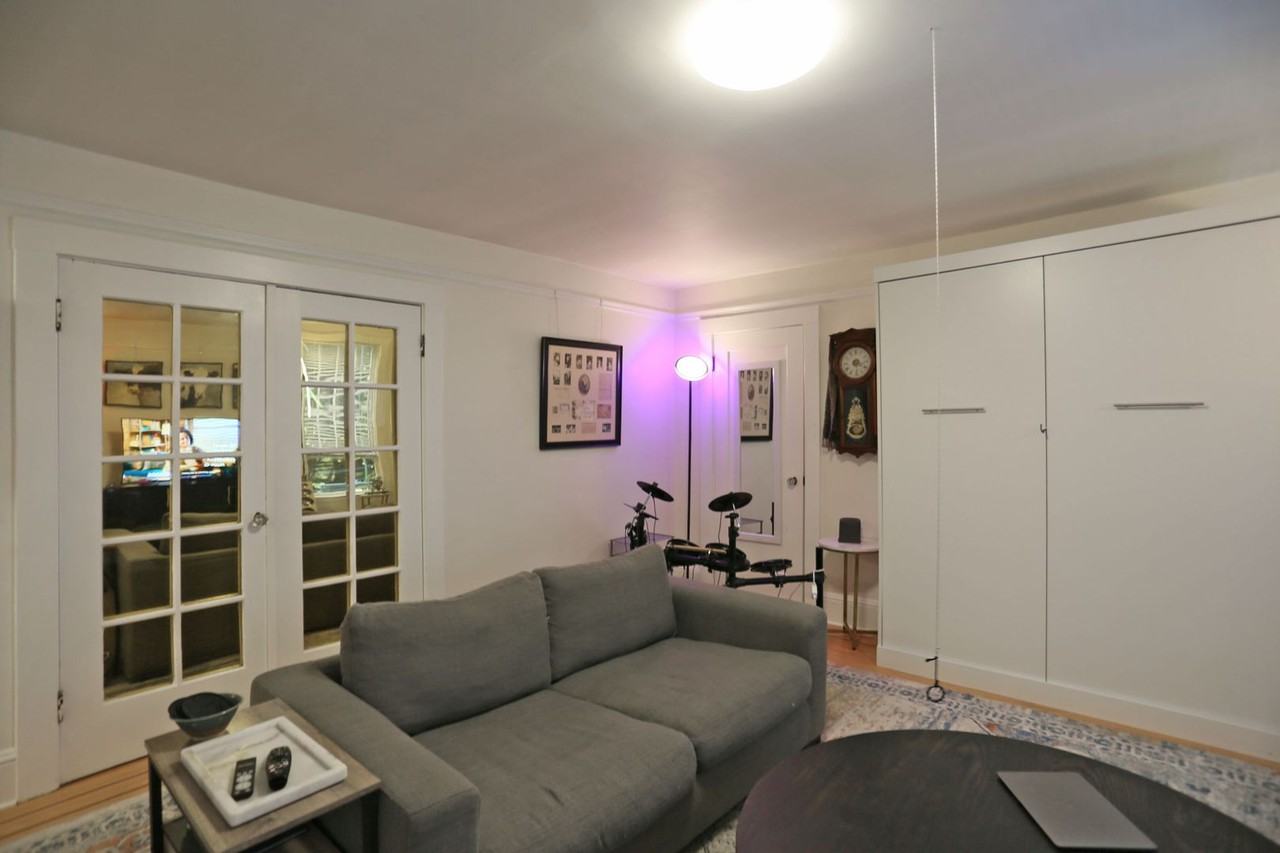 741 Douglass Street - Photo 4 of 15