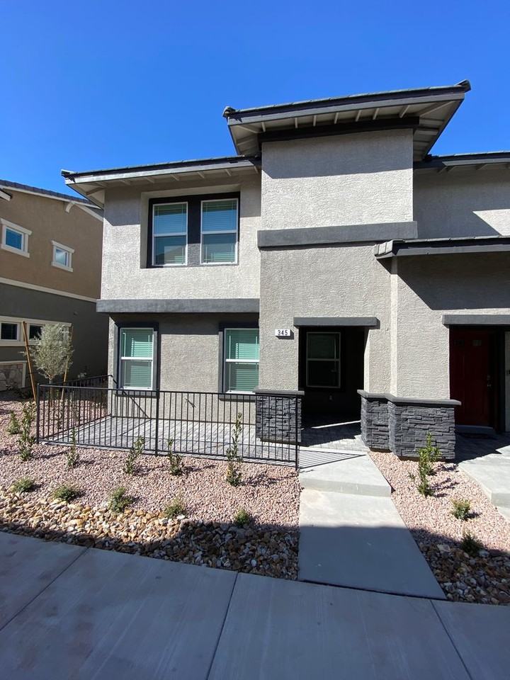 345 Summer Sparrow Avenue - Photo 4 of 50